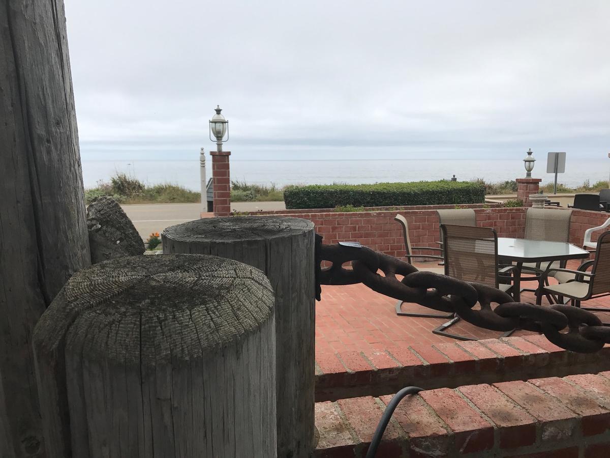 Captain'S Cove Inn Cambria Zewnętrze zdjęcie